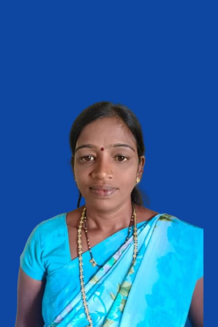 सौ. पूनम प्रकाश घडशी